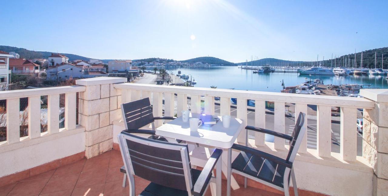 Goles Apartments-First Row To The Sea Rogoznica (Sibenik-Knin) Exterior foto